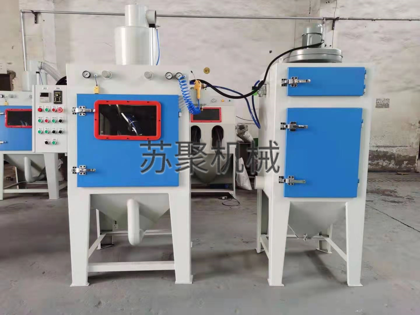 自動(dòng)滾筒式噴砂機